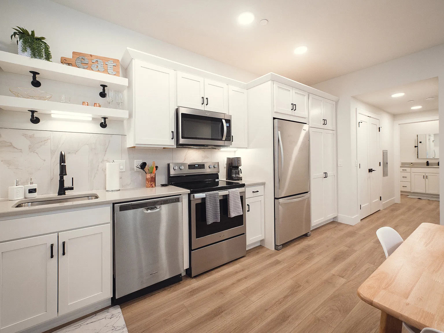 705 Cypress St — Photo 1