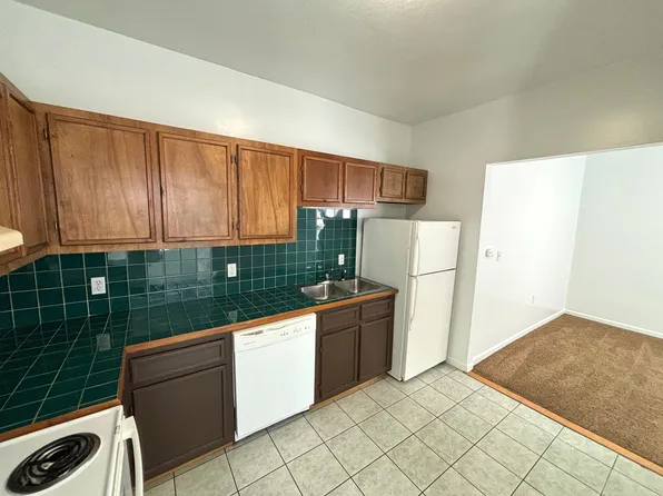 818sass, 818 Sassafras St, Erie, PA 16501