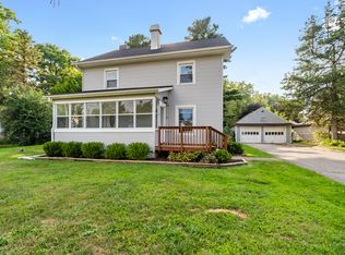 1050 Maynard Ave, Jackson, MI 49202