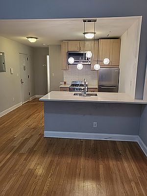 1st image of 113 W 75th St APT 1