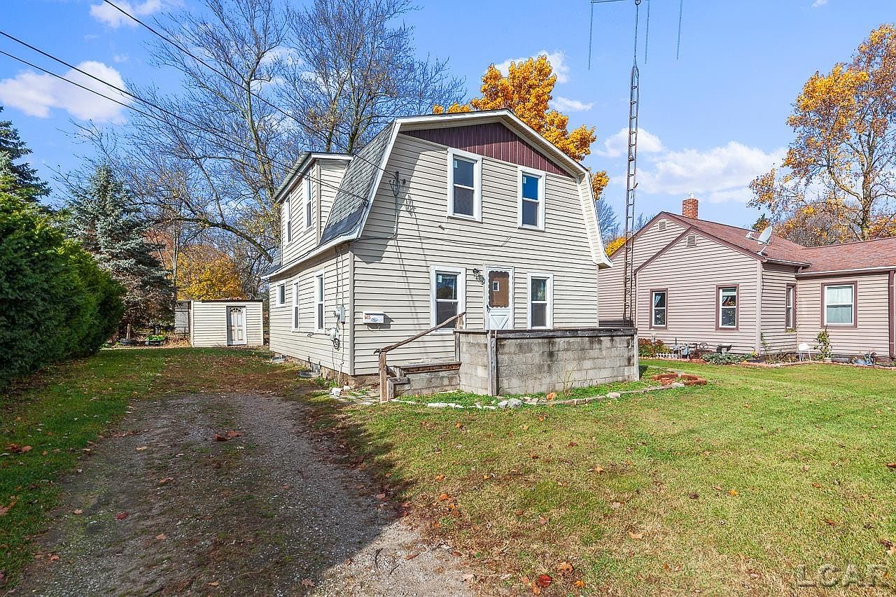 945 N Summit St, Morenci, MI 49256 Zillow