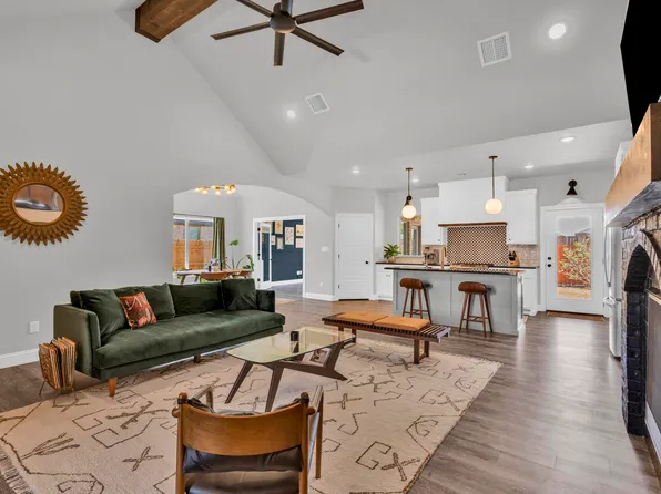 6803 52nd St, Lubbock, TX 79407