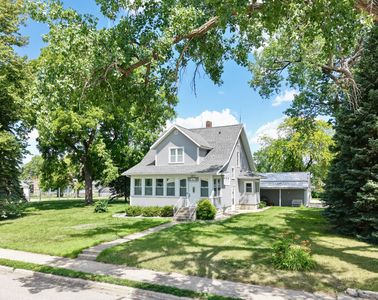 821 10th Ave N, Saint James, MN, 56081