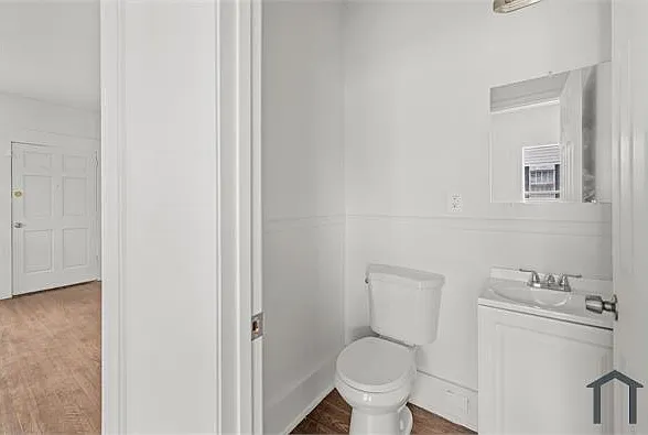 4813 Court S — Photo 14