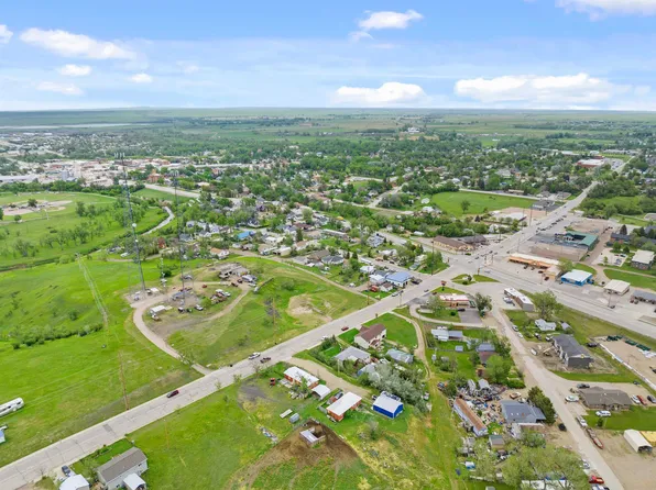 National St, Belle Fourche, SD 57717