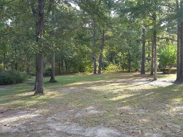 601 Fern Oak Ct, Manning, SC 29102