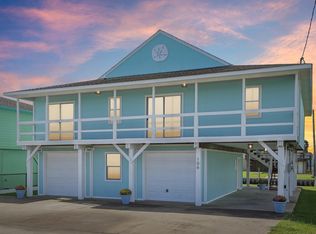 106 Driftwood Rd, Freeport, TX 77541