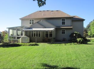 6047 Palomino Dr, Allentown, PA 18106