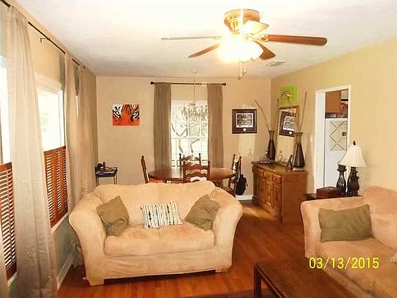 2nd image of 2861 Thornhill Dr
