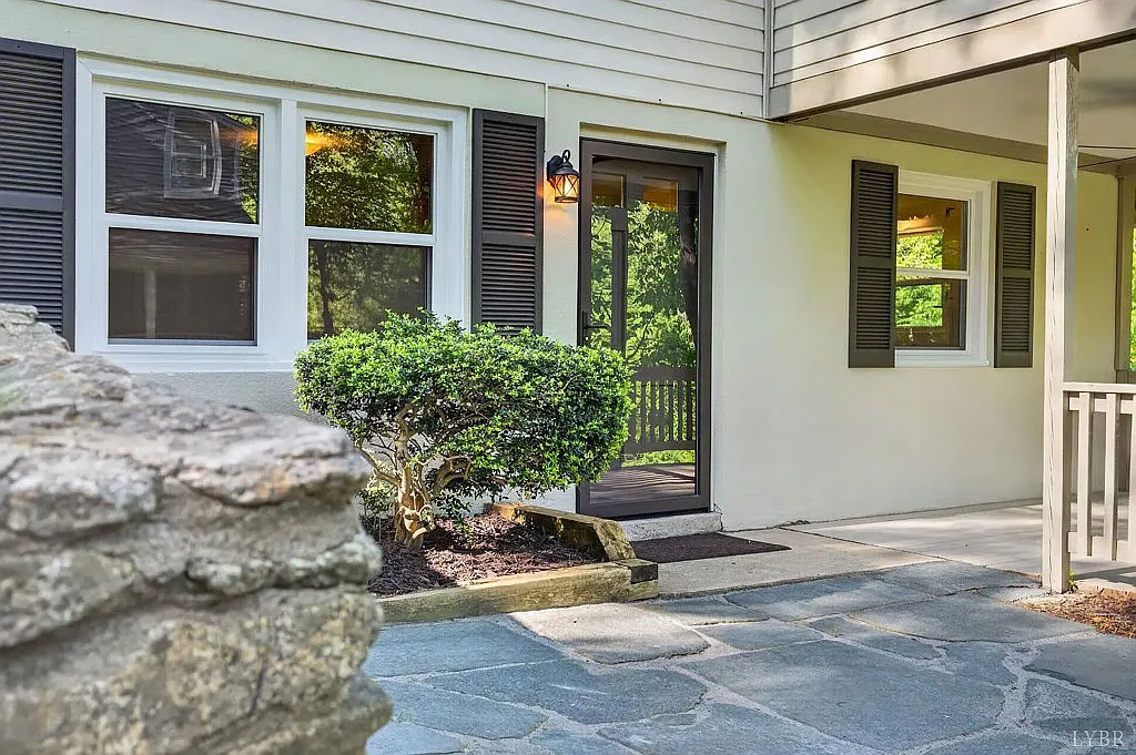2-Bedroom Near Randolph & Liberty! — Photo 1