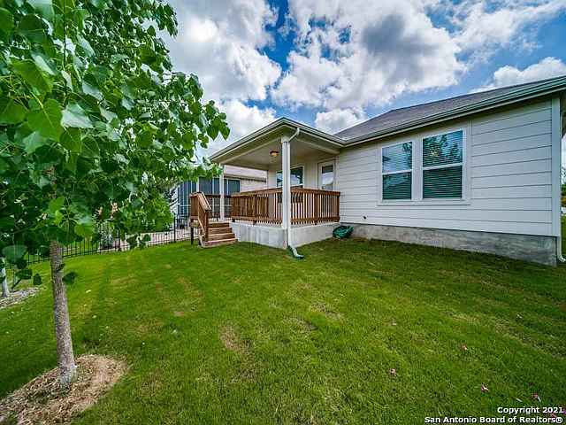 3359 Blossom Row — Photo 24