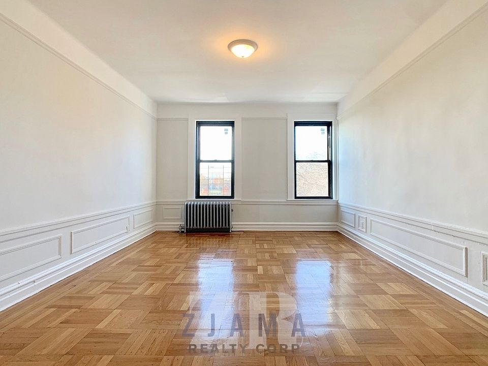 1st image of 1 Parade Pl APT 25