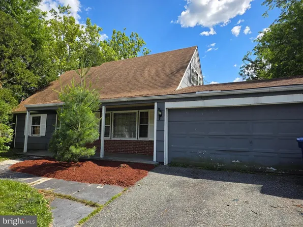 64 Genesee Ln, Willingboro, NJ 08046