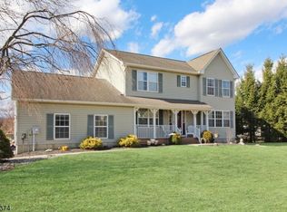 27 Summit Rd, Andover, NJ 07821