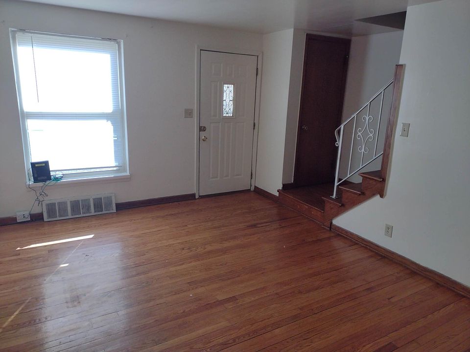 1st image of 30 Seminary Ave