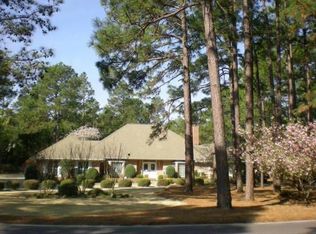 670 Donald Ross Dr, Pinehurst, NC 28374