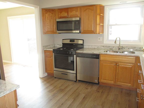 4th image of 316 Hillandale Dr