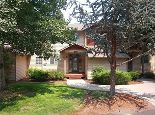5055 Falcon Dr, Klamath Falls, OR 97601