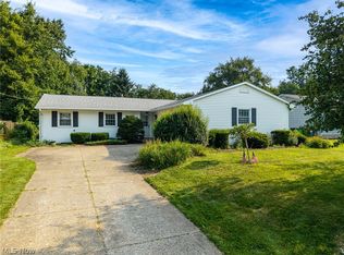 241 Hilltop Dr, Doylestown, OH 44230