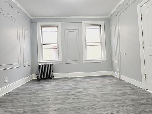 4th image of 230 Grant Ave #3