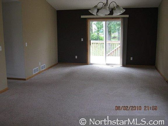 4th image of 707 Isanti Parkway
