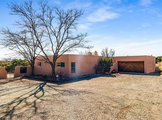 5 Cerrado Ct, Santa Fe, NM 87508