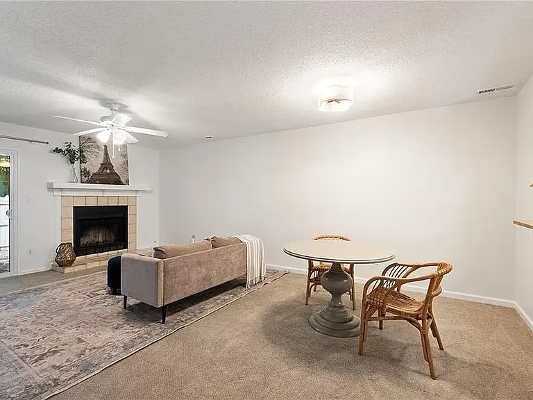732 Hecate Dr — Photo 5