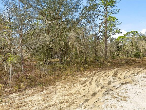 3rd image of Cayman Rd Lot 18