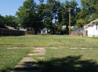 1112 E 6th Ave, Winfield, KS 67156