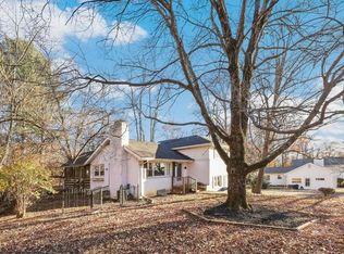 1105 Westbriar Ct NE, Vienna, VA 22180