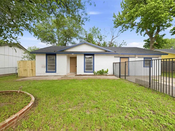 4502 Turnstone Dr, Austin, TX 78744