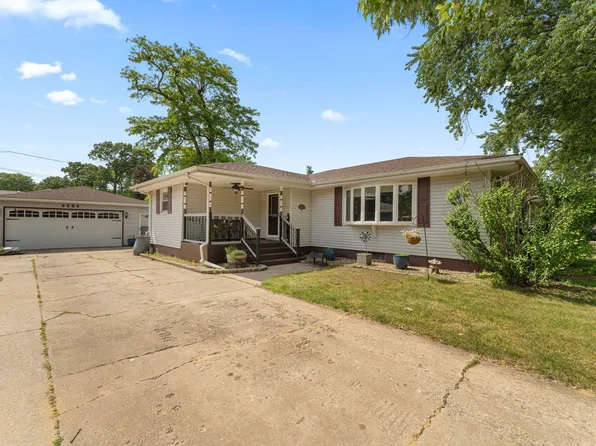 2568 Brandt St, Portage, IN 46368