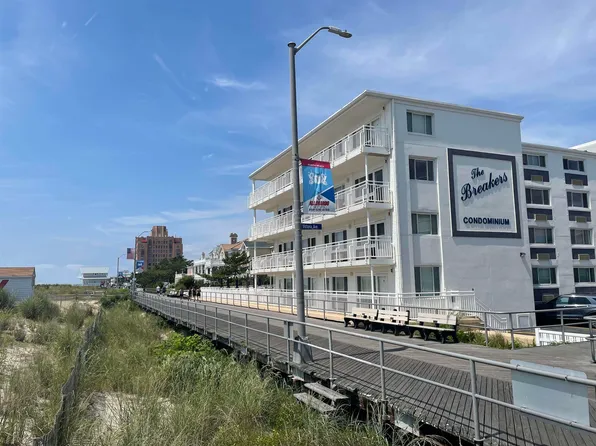 111 S Surrey Ave APT 107, Ventnor, NJ 08406