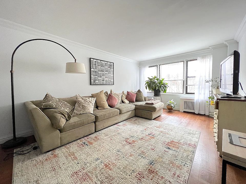 1st image of 333 E 34th St APT 5N