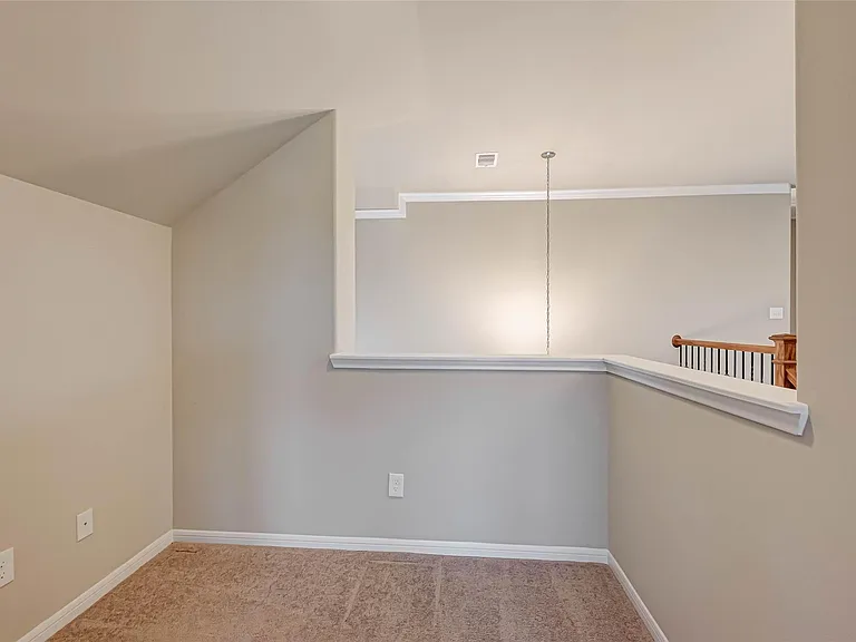 2111 Post Oak Ct — Photo 27