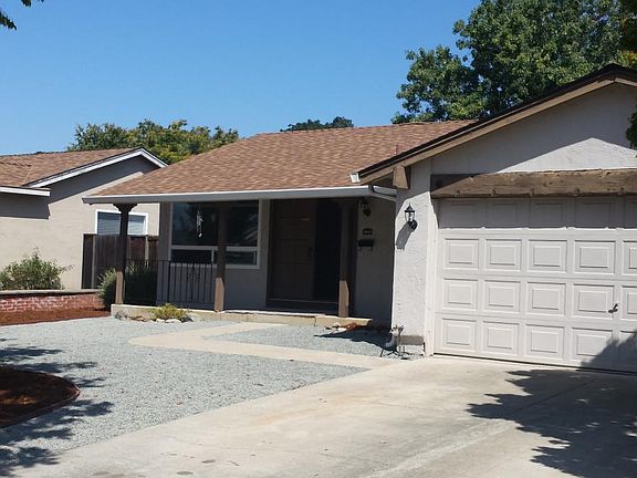 2nd image of 3055 Lynview Dr