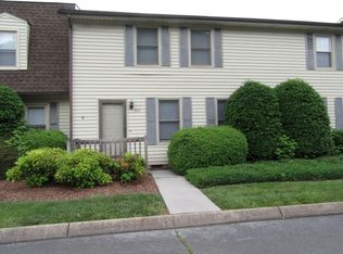 2111 Hickory Springs Rd, Johnson City, TN 37604