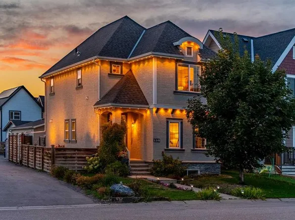 158 E Mahogany Grv SE, Calgary, AB T3M 1W9