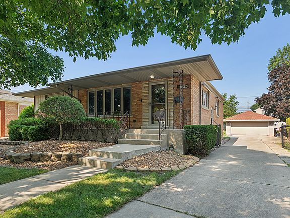 2nd image of 10025 S 53rd Ave