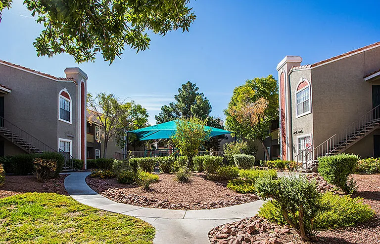 Bella Solara Apartment Homes — Photo 41