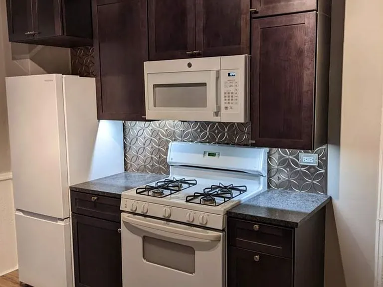1418 N Greenview Ave #1B — Photo 5