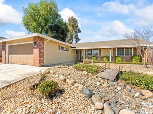 1520 Crestmont Oak Dr, Roseville, CA 95661