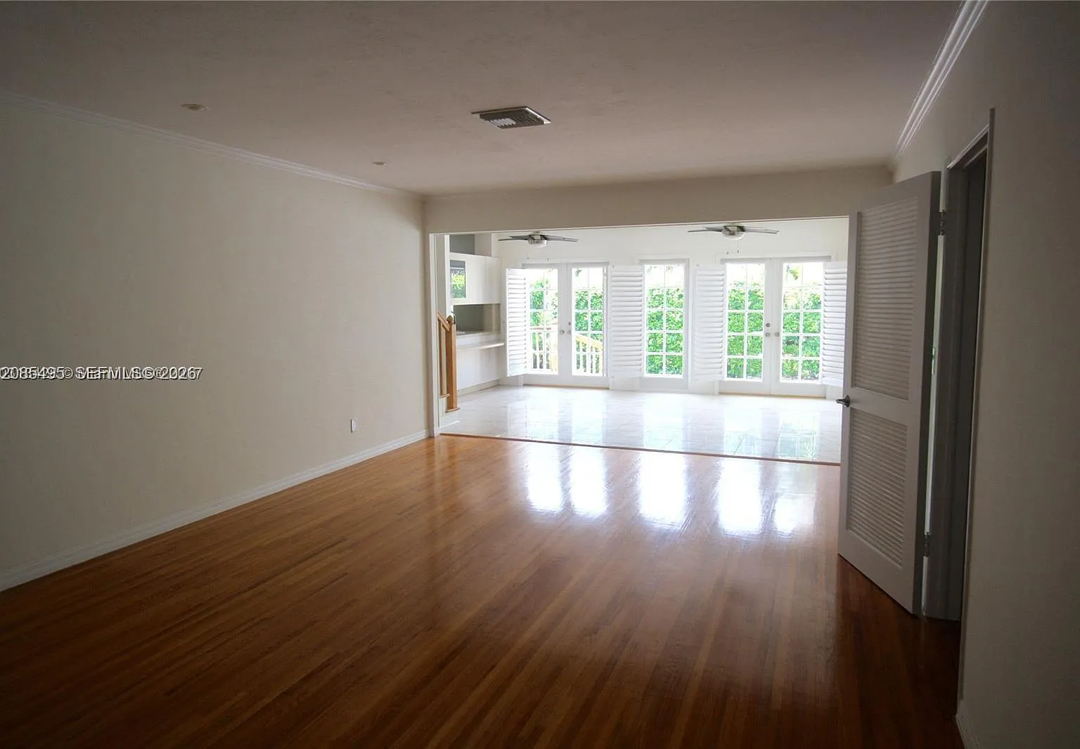 Coral Gables Bisc Bay Sec — Photo 4