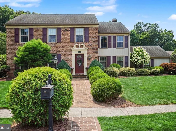 6110 Stephens Xing, Mechanicsburg, PA 17050