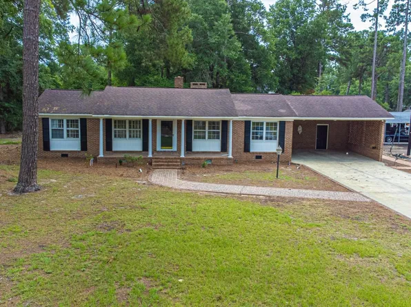 302 W Raft St., Nichols, SC 29581