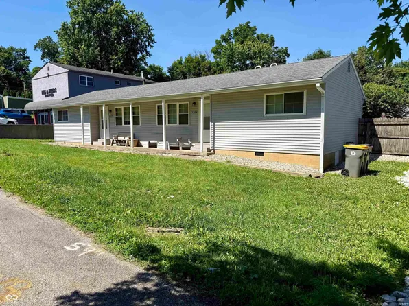 2310 S Rogers St, Bloomington, IN 47403