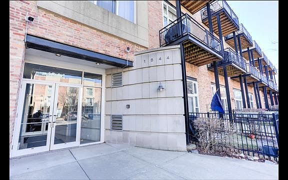 2nd image of 1844 S Michigan Ave Unit 101