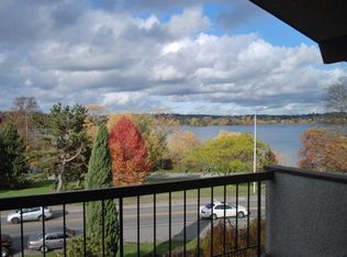 5746 E Green Lake Way N, Seattle, WA 98103