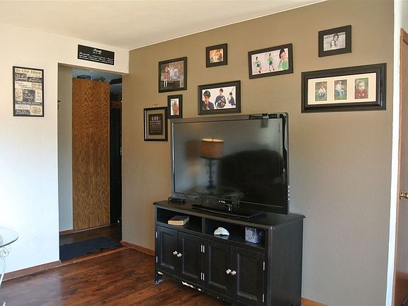 2nd image of 4623 W Ducharme Ave