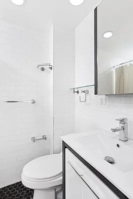 Rented by Marc Blum, Licensed Real Estate Broker | media 12